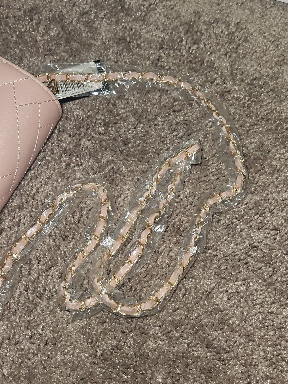 bebe Quilted Pink Chain Crossbody Bag - Picture 7 of 11
